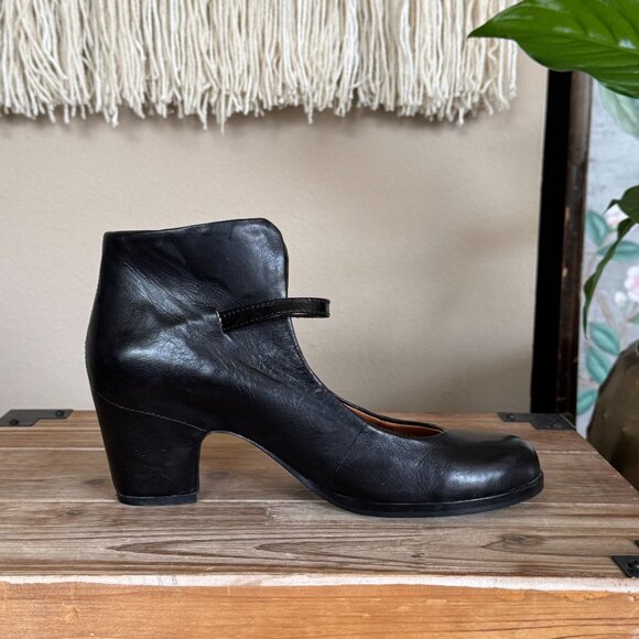 Gentle Souls by Kenneth Cole Top Cast Black Leather Maryjane Cuban Heel Size 7.5 - Picture 6 of 15